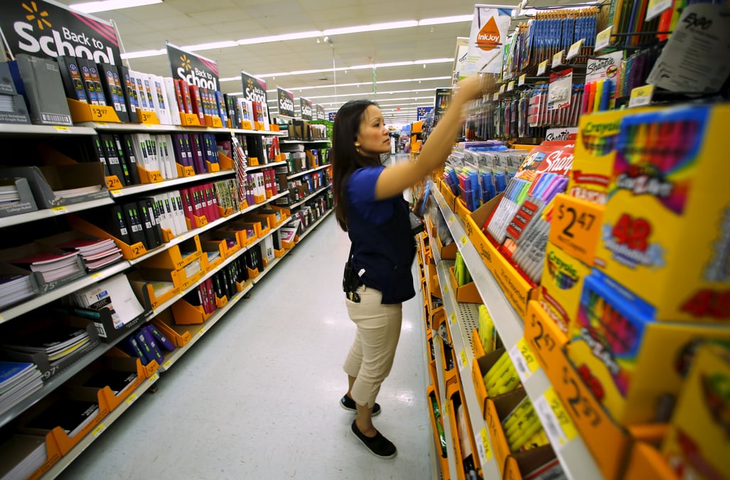 La confiance du consommateur americain rebondit en aout