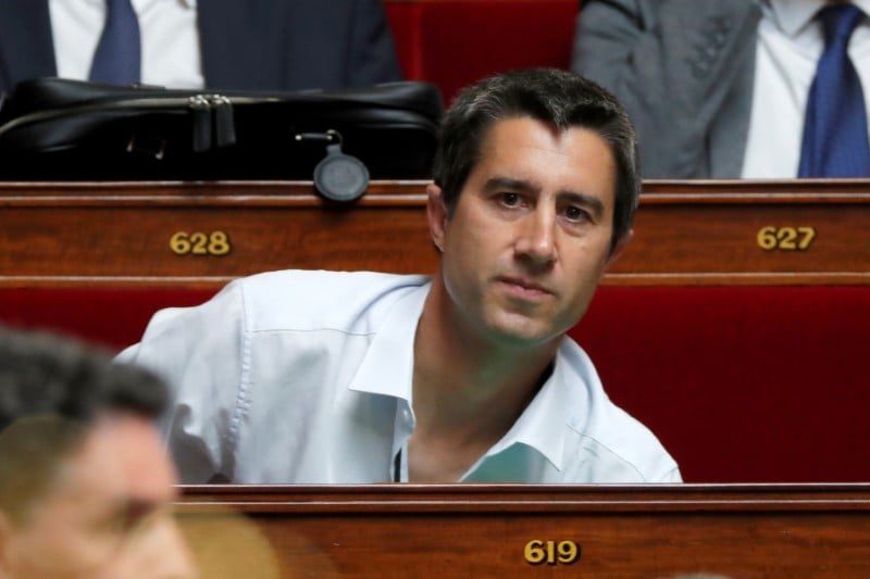 Ruffin (lfi) ironise sur le "pognon" et la "faiencerie"