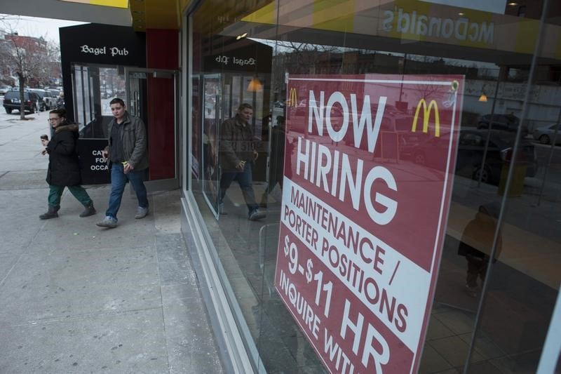 L'économie prête pour une hausse des taux, dit un membre de la Fed