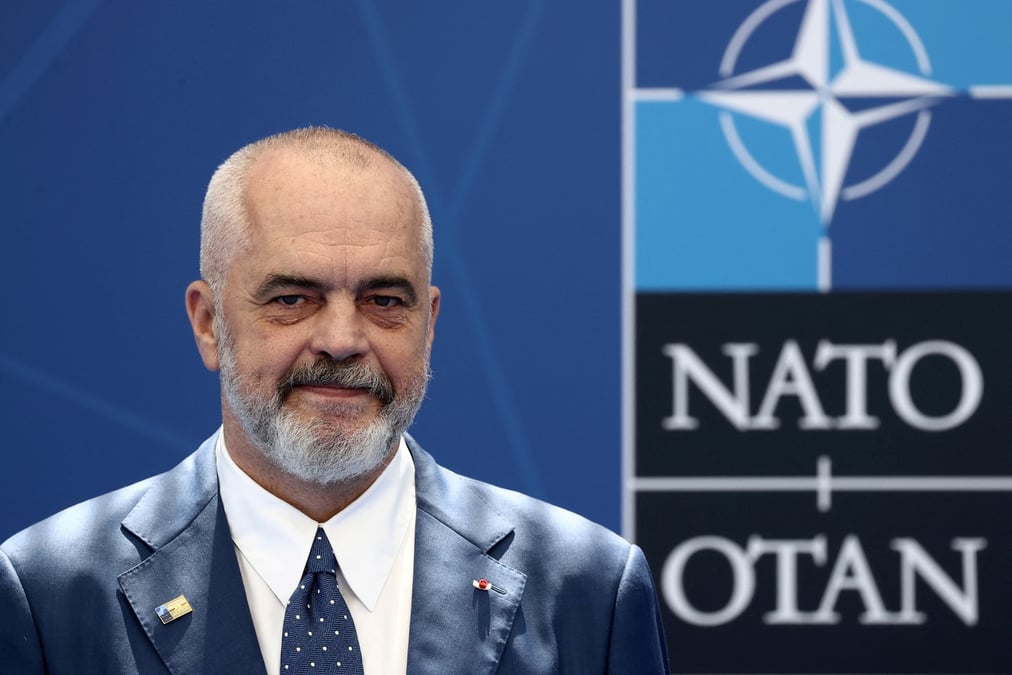 L'otan en pourparlers pour construire une base navale en albanie, annonce le pm albanais