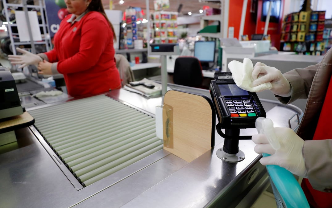 Ingenico revise ses objectifs malgre un 1er trimestre solide