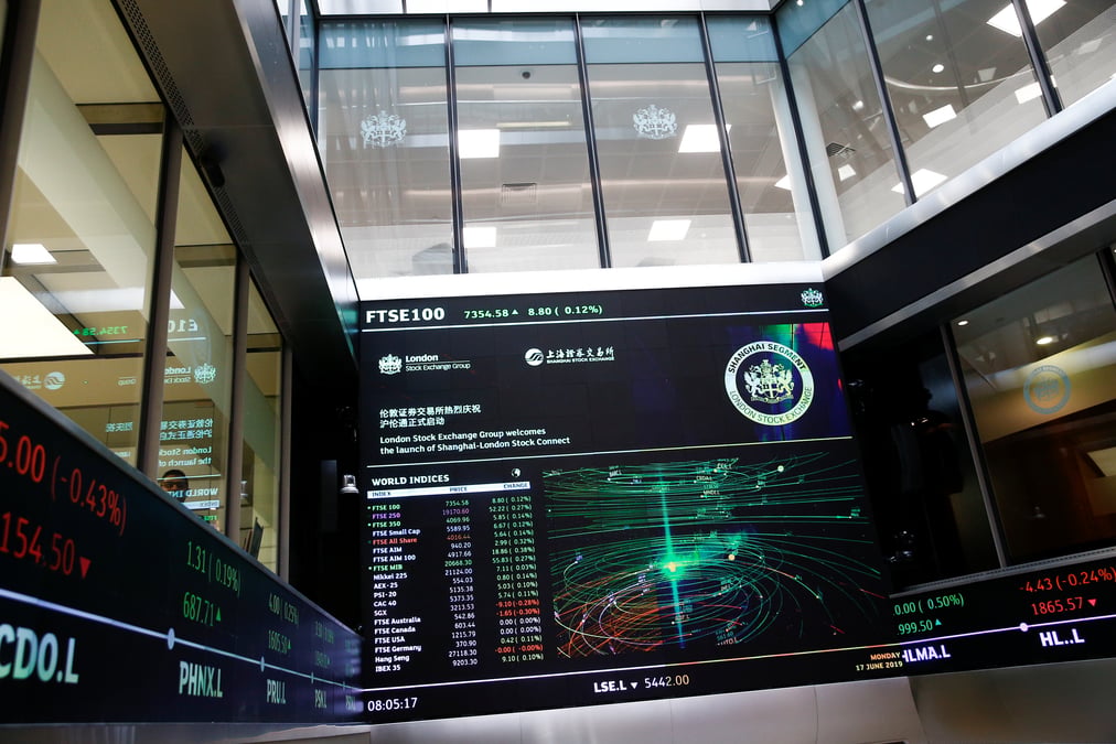 Les bourses europeennes en baisse a l'ouverture