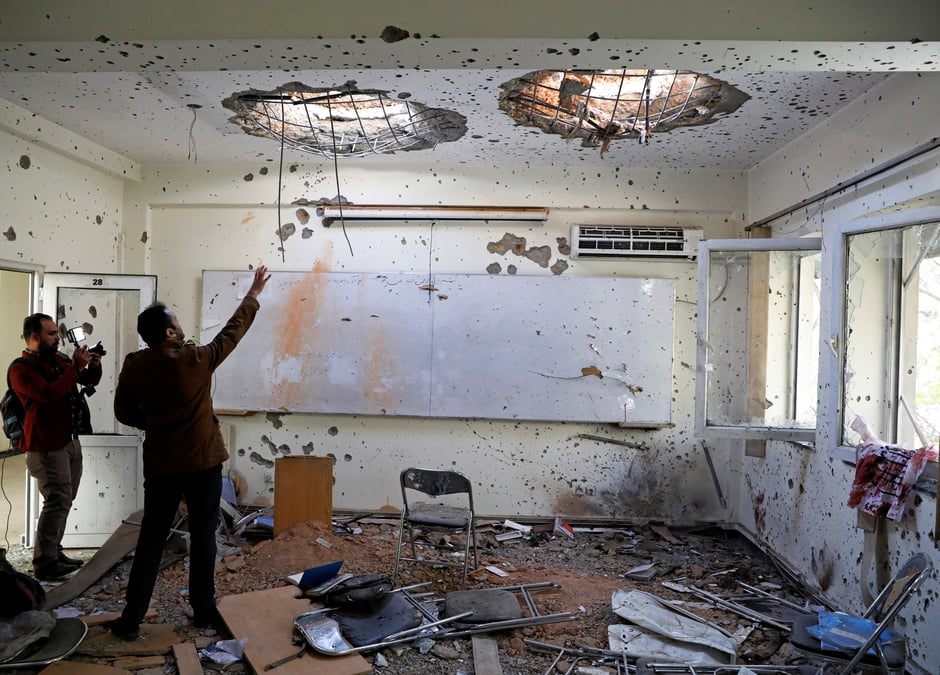 Le bilan de l'attaque de l'universite de kaboul s'alourdit a 35 morts