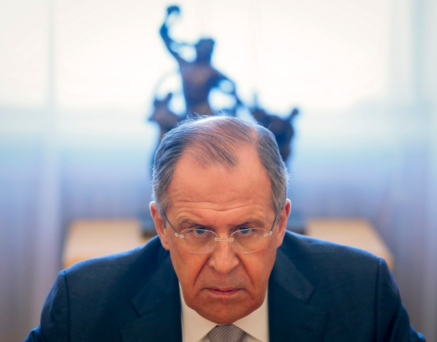 Certains veulent l'echec de l'accord de minsk 2, estime serguei lavrov