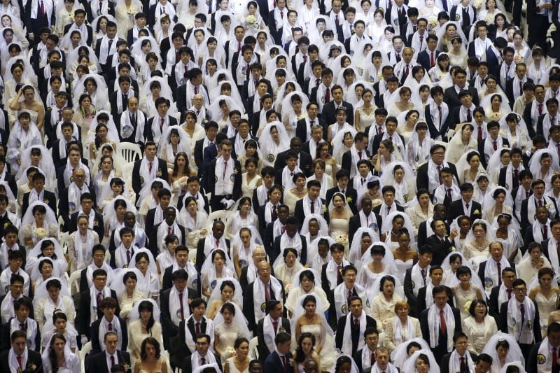 Mariage collectif de milliers de couples en coree du sud