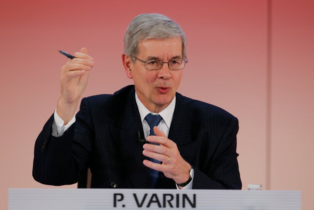 L'offre de veolia "est en realite tres hostile", dit philippe varin (suez) dans le jdd