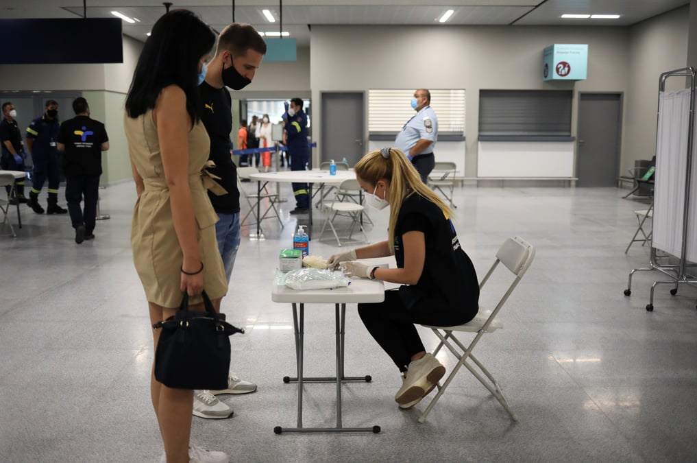 Coronavirus: l'allemagne leve l'avertissement general sur les voyages a l'etranger