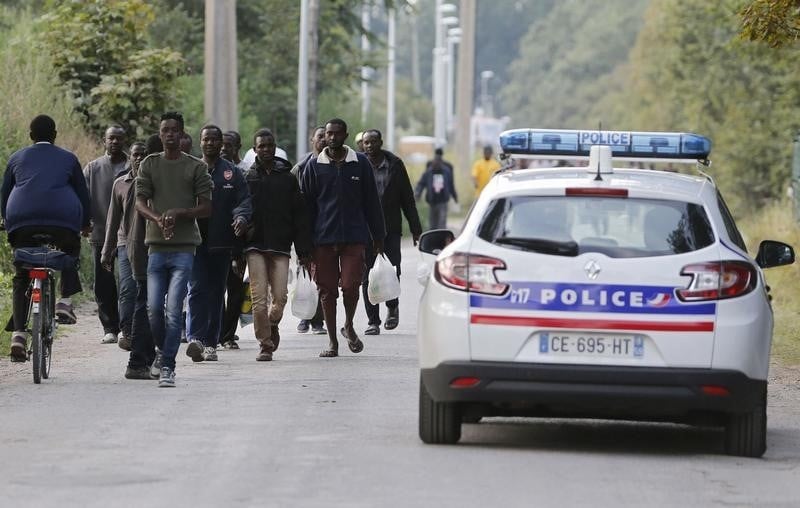 L'accueil de 24.000 refugies ne penaliserait aucune politique