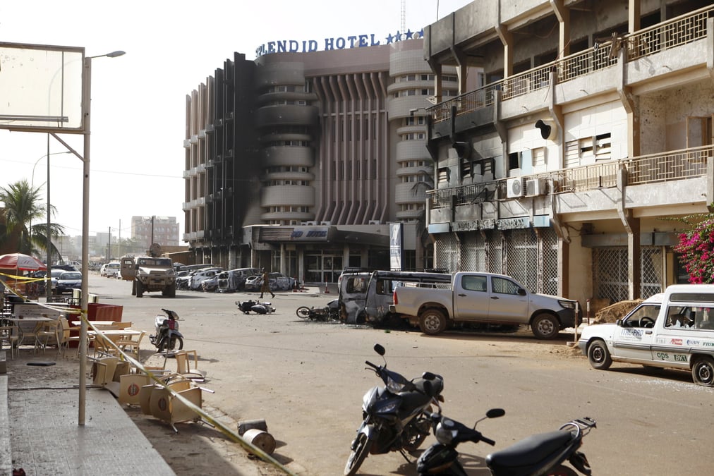 Un hotel et un restaurant de ouagadougou vises par une attaque djihadiste