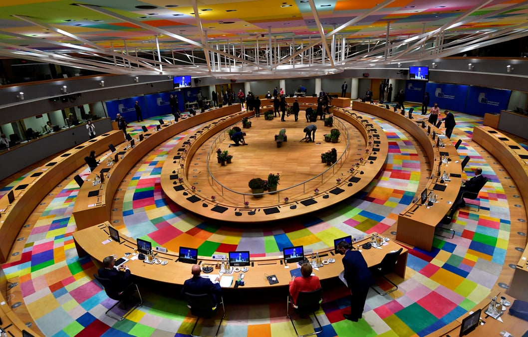 La commission doit identifier les dependances strategiques de l'ue, selon les dirigeants europeens