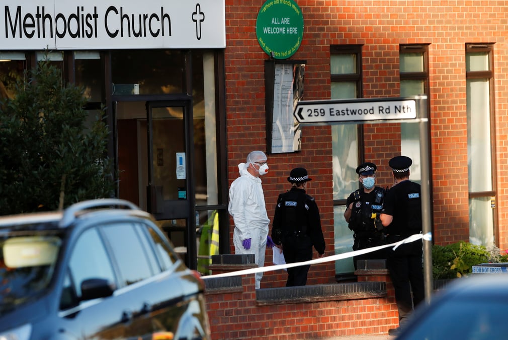 Le depute britannique david amess poignarde a mort dans une eglise