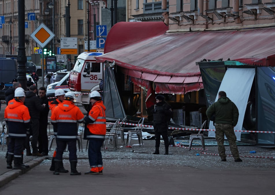 Le site d'une explosion dans un cafe de saint-petersbourg