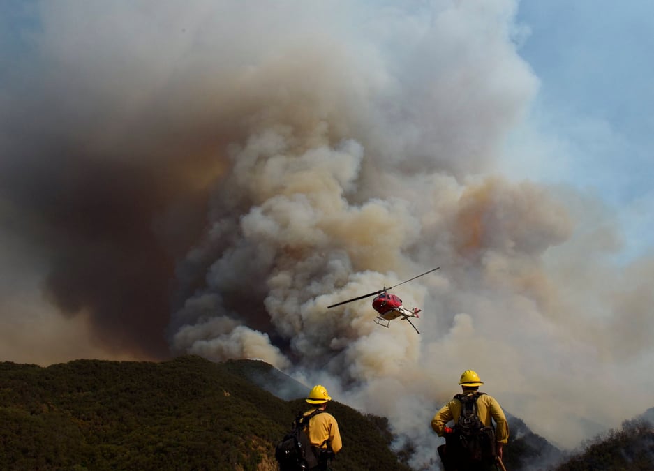 Les incendies de foret ravagent toujours la californie
