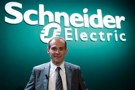SCHNEIDER ÉVALUE À 120 MILLIONS D'EUROS LES SYNERGIES LIÉS AU RACHAT DE LA FILIALE T&D D'AREVA