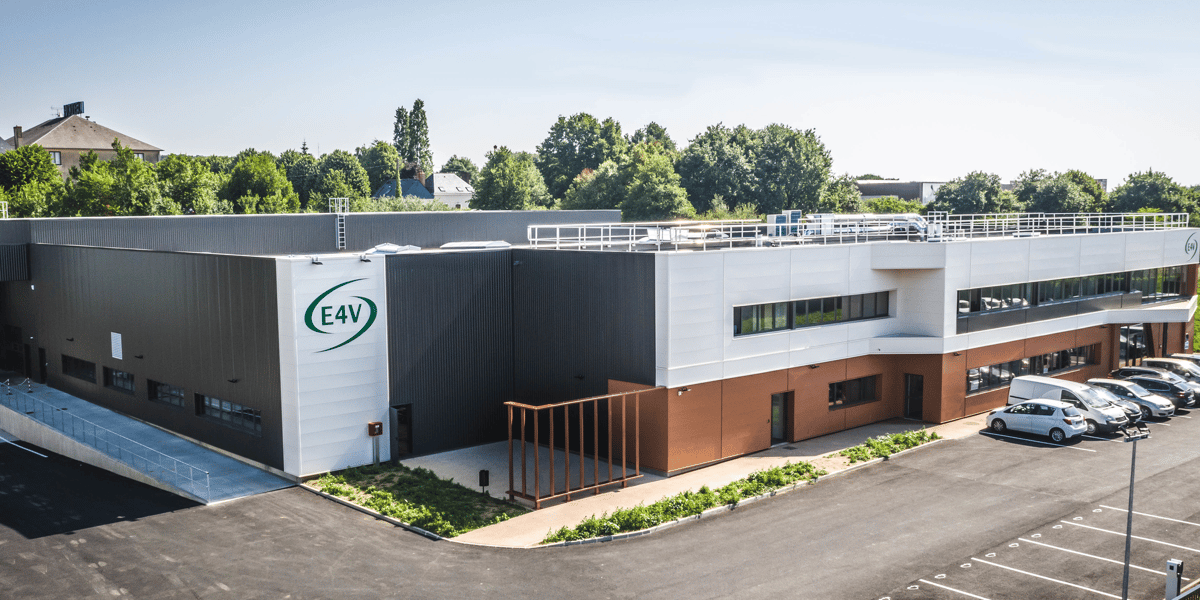 E4V