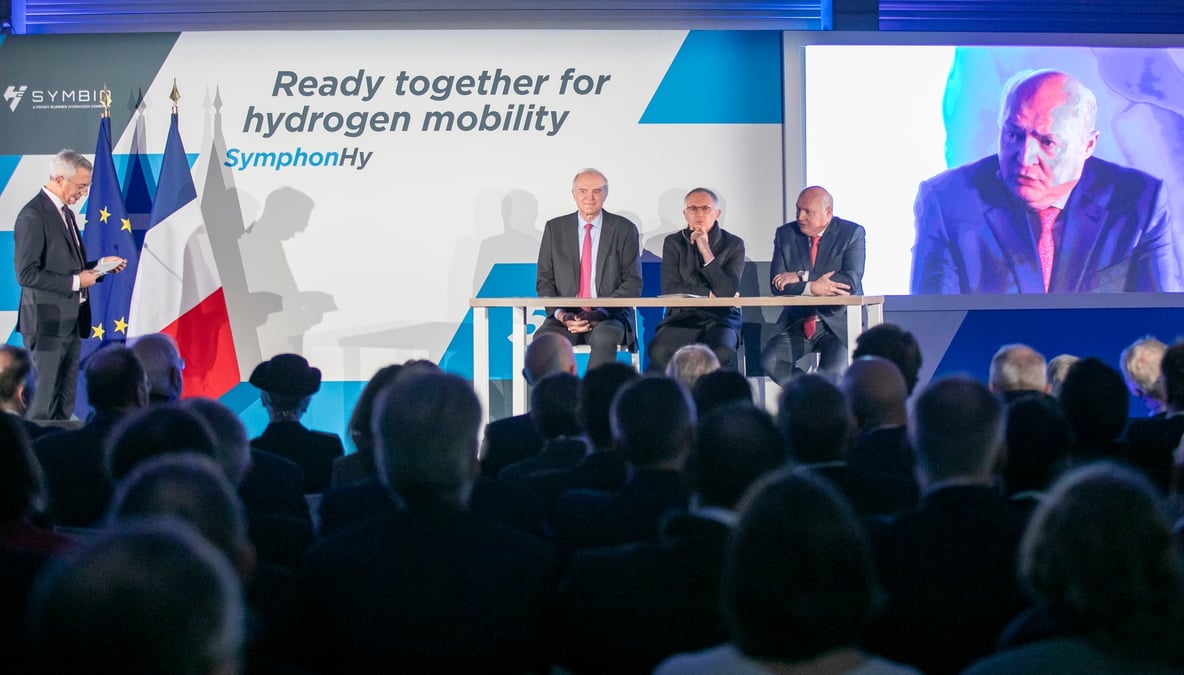 Les trois dirigeants des entreprises actionnaires de Symbio, ainsi que son directeur général, ont précisé leurs attentes sur l'hydrogène dans leur stratégie pour la mobilité.