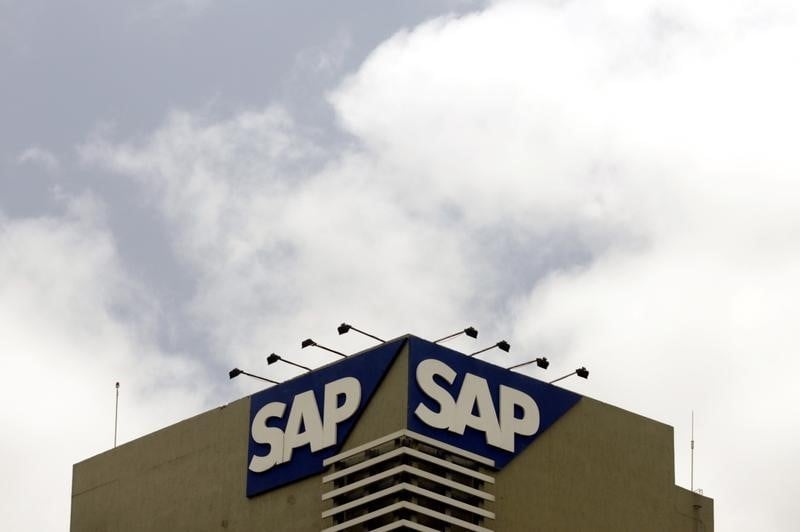 SAP abaisse sa prévision de résultat opérationnel 2014