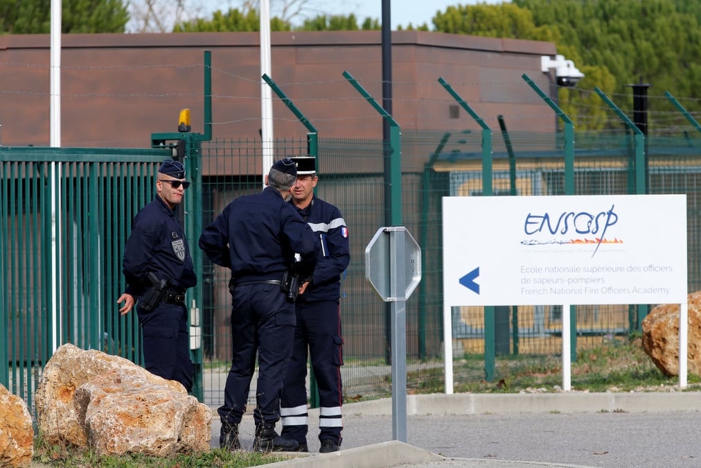 Coronavirus: tests negatifs pour les personnes rapatriees dimanche en france