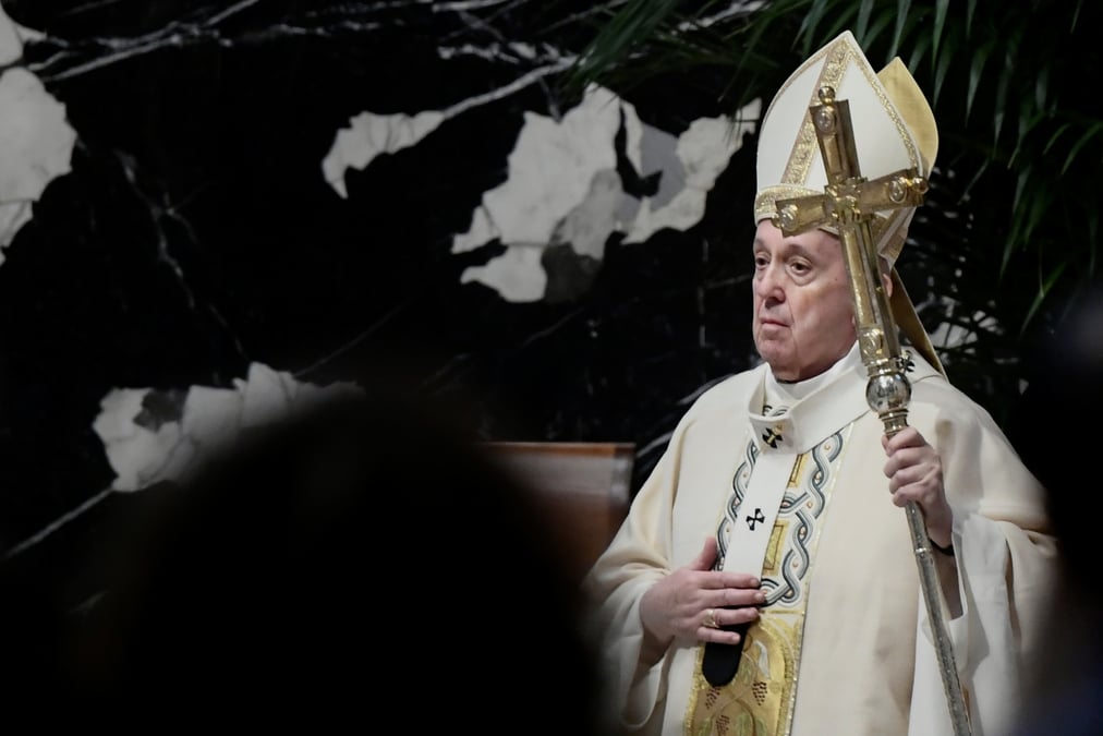 Le pape denonce le "scandale" des ventes d'armes en pleine pandemie