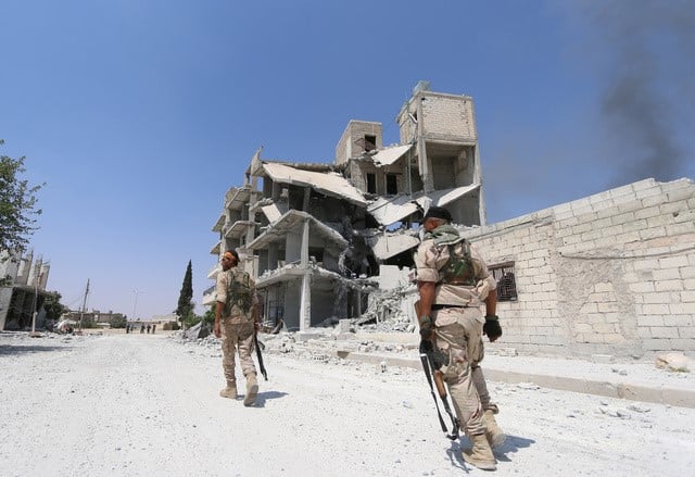 Assaut final des rebelles syriens contre l'ei a manbij