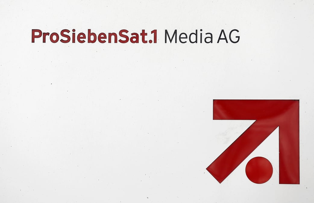 Prosieben se reorganise et reduit ses previsions a moyen terme