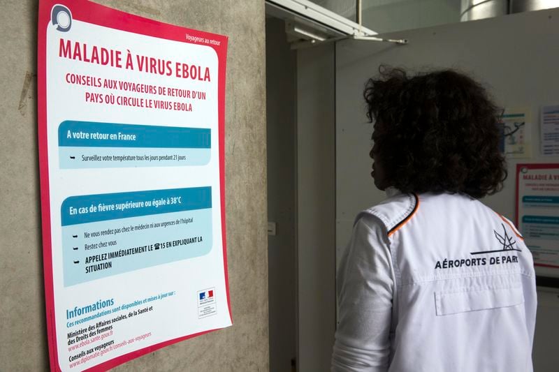 Elargissement des contrôles contre le virus Ebola en France