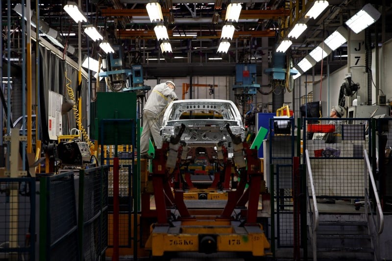 Nouvelle contraction dans le secteur manufacturier en france