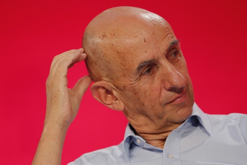 Louis gallois compte ceder la presidence de psa d'ici deux ans
