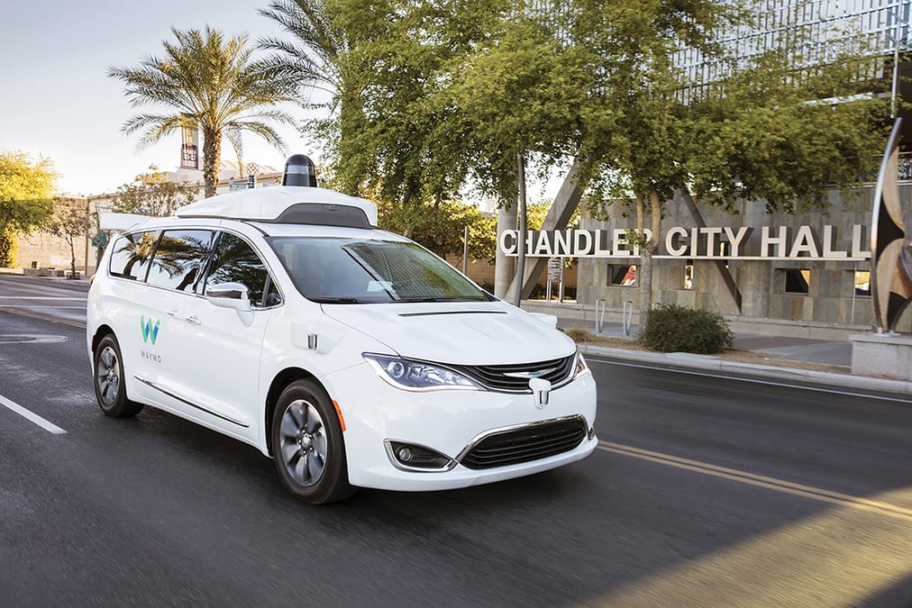 L'exemple de Waymo montre que le véhicule autonome a encore de gros progrès à faire.
