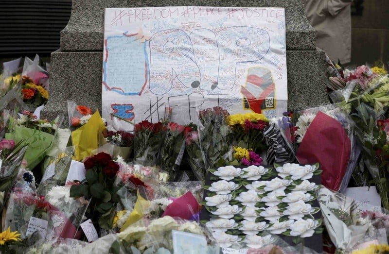 La piste de l'extreme droite privilegiee pour le meurtre de jo cox
