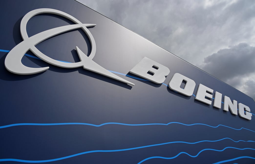 Boeing pret a s'allier a airbus pour un contrat d'helicopteres