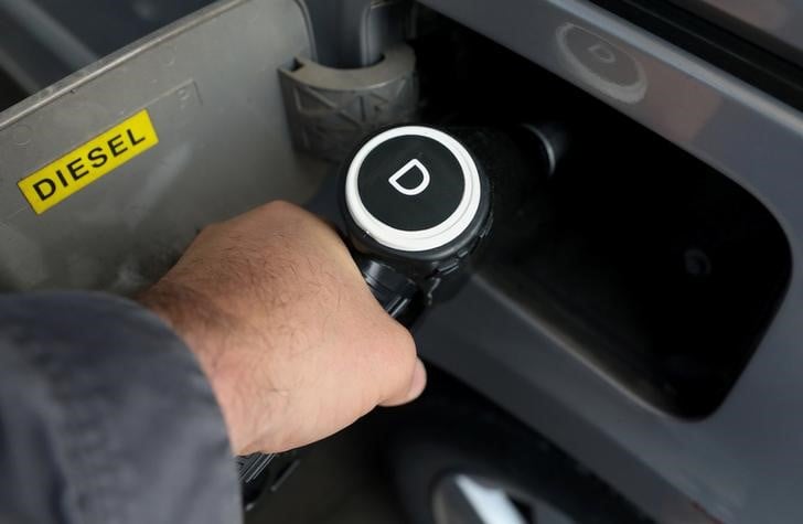 La chute du diesel, un casse-tete pour les pompistes