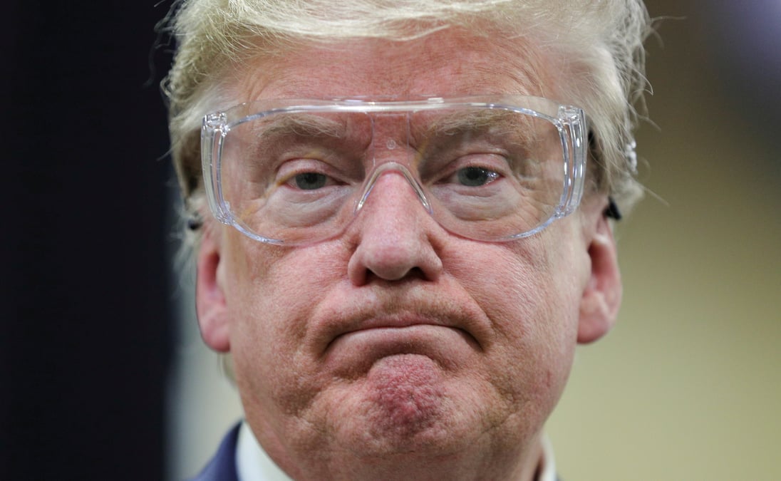 Coronavirus: trump maintient "indefiniment" la task force, recentree sur les traitements
