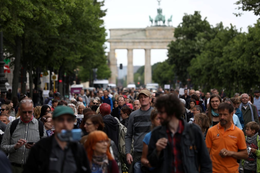 La distanciation sociale prolongee en allemagne jusqu'au 29 juin