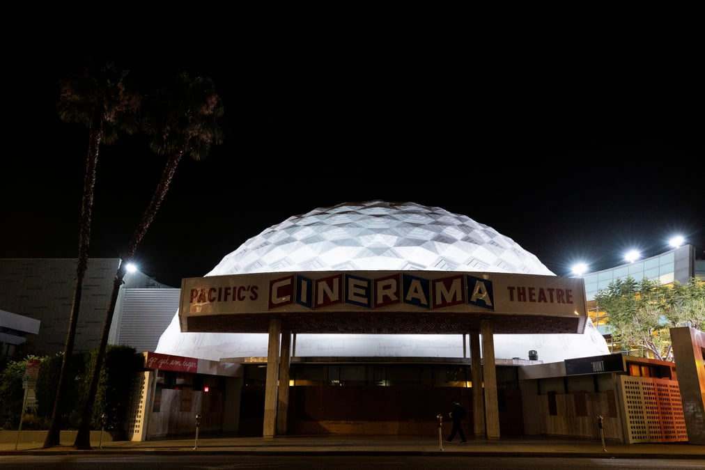 Usa: scorsese et eastwood appellent a secourir les salles de cinema
