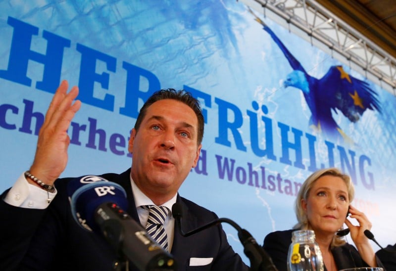 L'extreme droite europeenne reunie a vienne