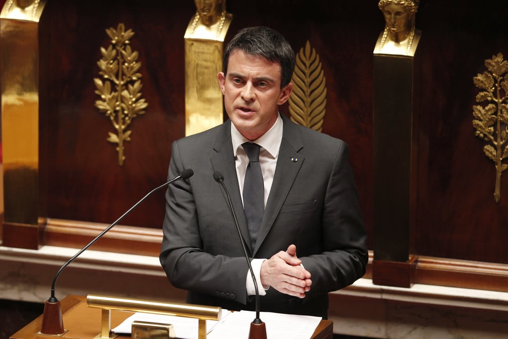 Manuel valls oppose la laicite aux derives de l'islam radical