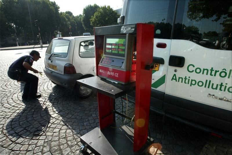 Les consommations affichees des vehicules seraient 40% en dessous de la realite