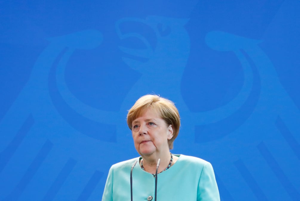 Merkel evoque une baisse d'impots apres les elections