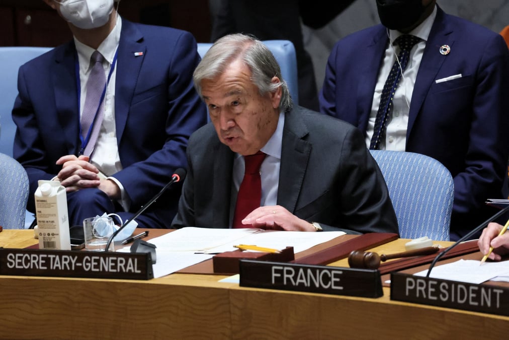 Le secretaire general des nations unies, antonio guterres, s'exprime lors d'une reunion du conseil de securite des nations unies