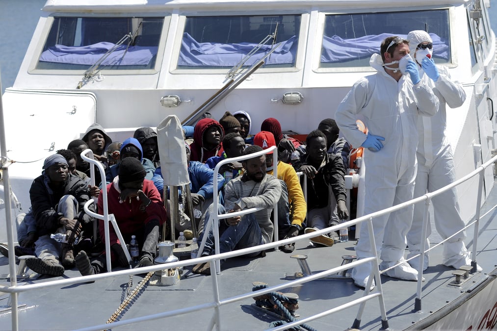 La panique a provoque le naufrage et la mort de 400 migrants