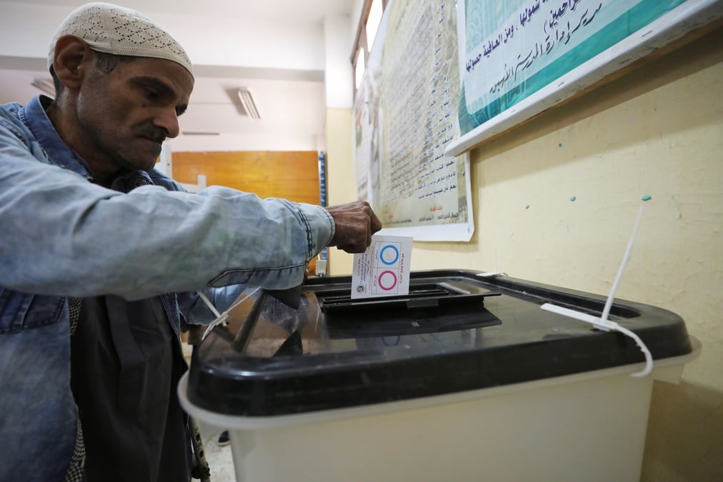 Les egyptiens appeles a se prononcer sur la reforme constitutionnelle