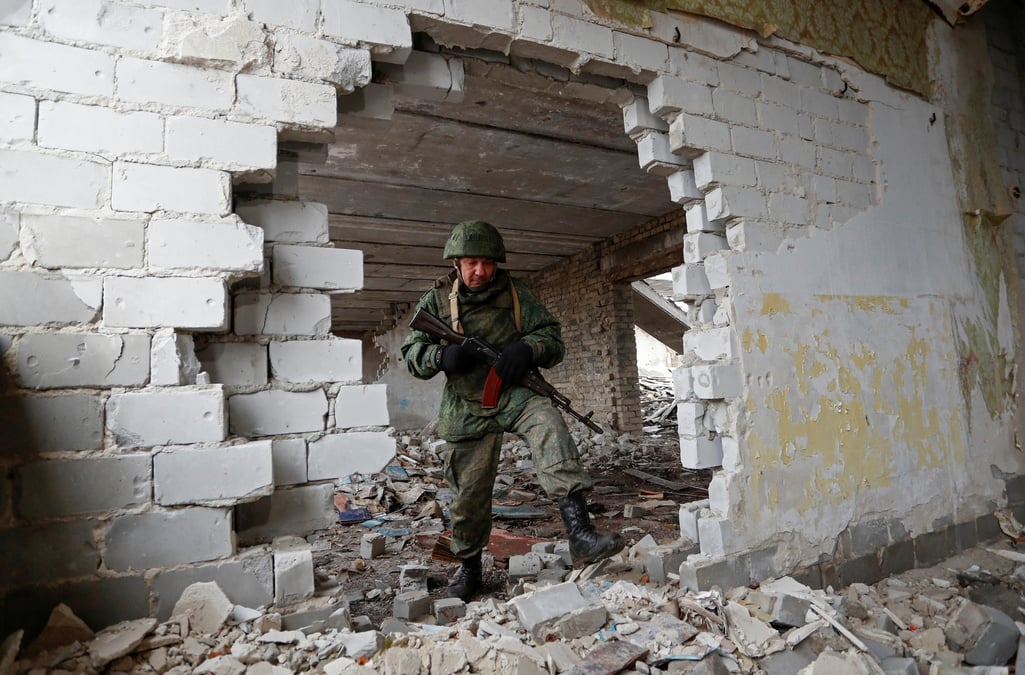 Ukraine: les rebelles pro-russes accusent kiev de bombardement
