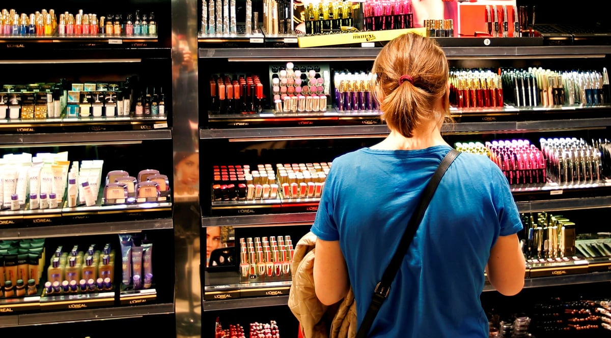 Les exportations francaises de cosmetiques a un niveau record en 2015