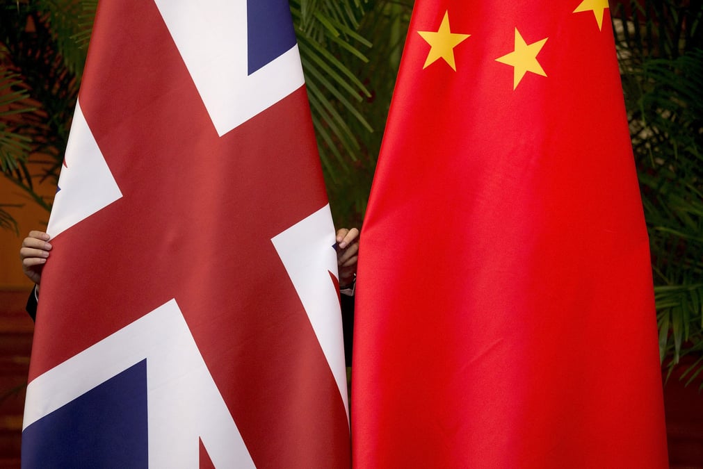 Xinjiang: la chine demande a la gb de "rectifier ses erreurs" apres la motion du parlement