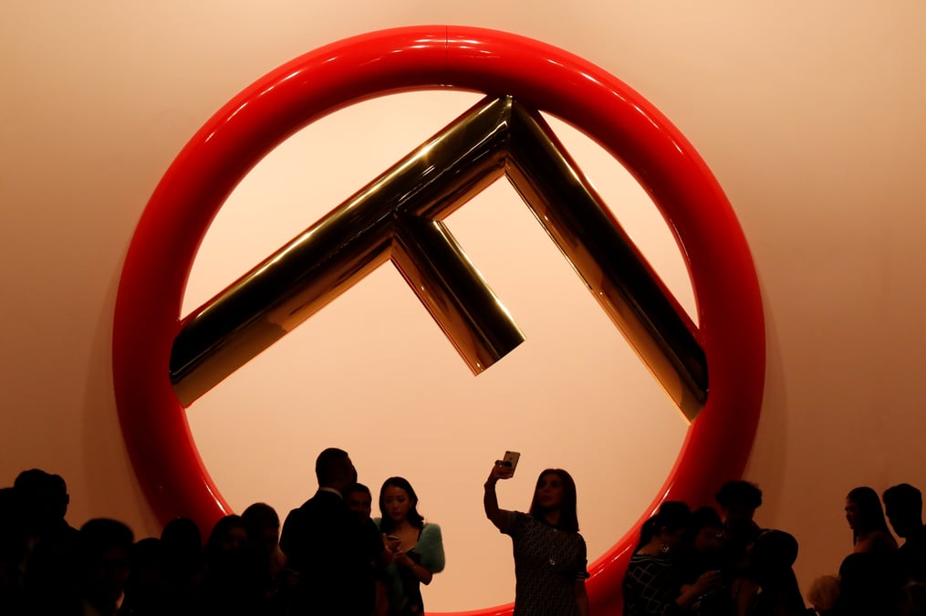 Fendi (lvmh) nomme kim jones directeur artistique pour les collections femme