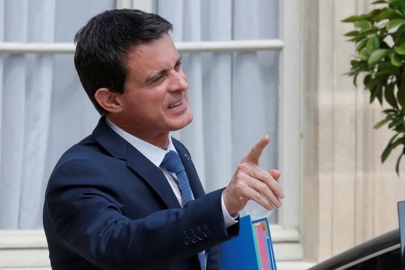 Manuel valls met en cause le mode de fonctionnement de l'ue