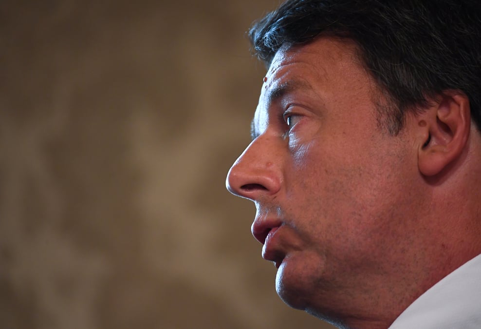 Renzi reclame la formation d'un nouveau gouvernement
