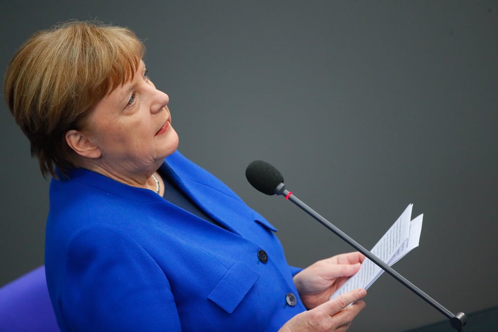 Bce: merkel tente de desamorcer la bombe des juges de karlsruhe