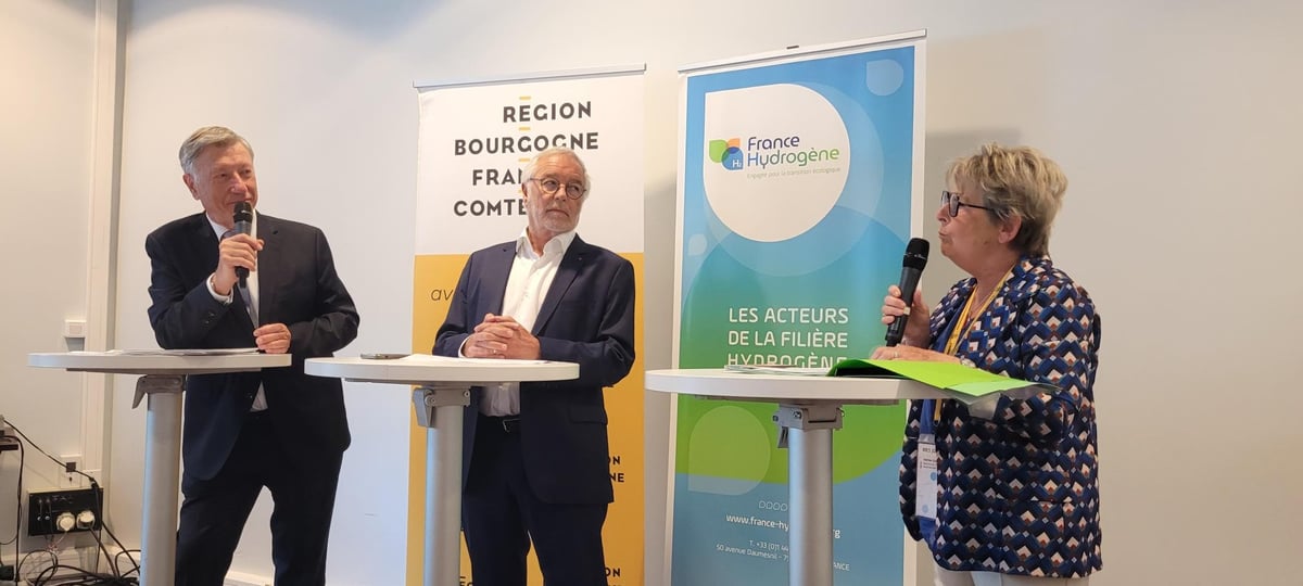 Inauguration des JH2T en présence de Philippe Boucly, président de France Hydrogène, François Rebsamen, président de Dijon métropole, et Marie-Guite Dufay, président de la région BFC.